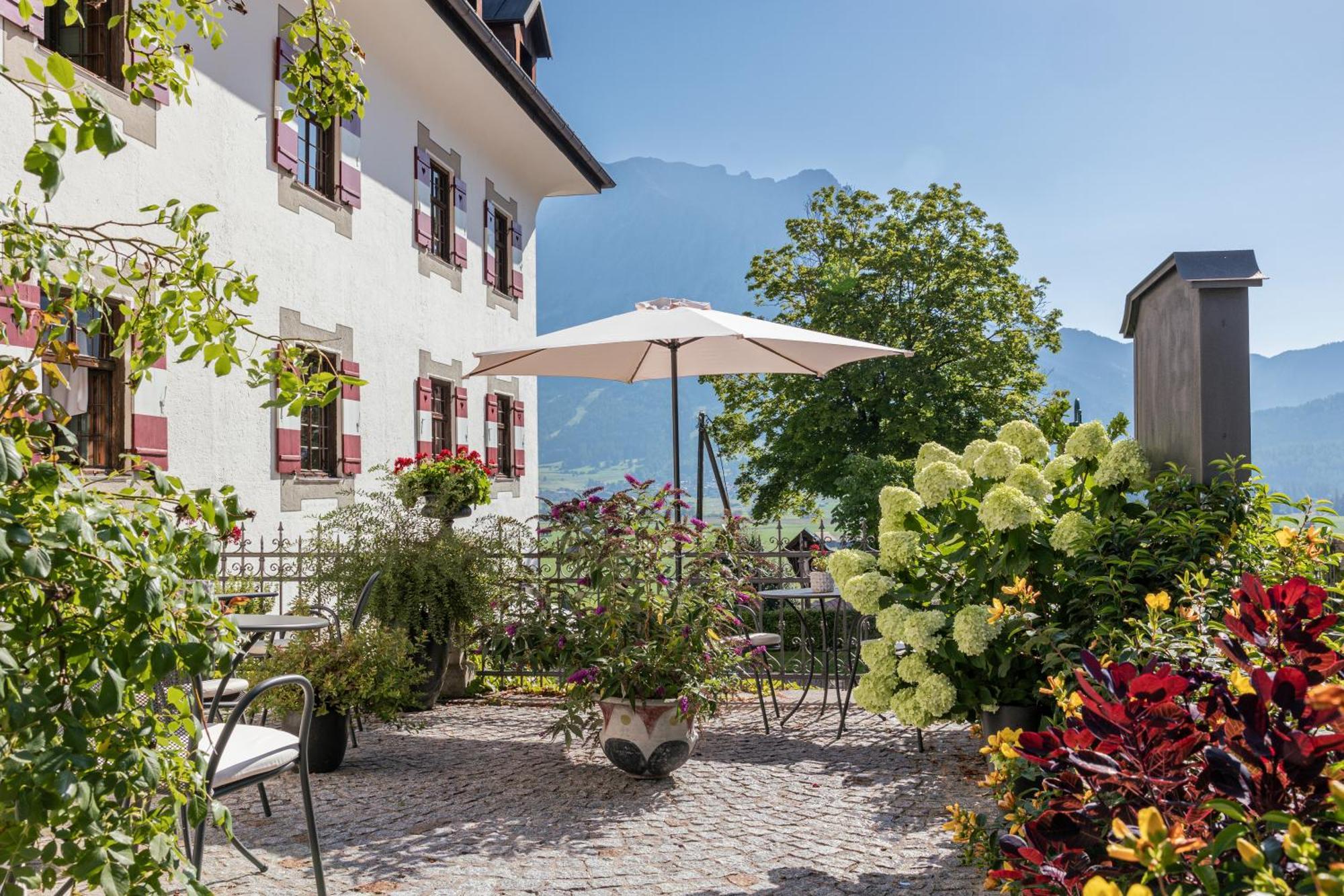 Aparthotel Ansitz Felsenheim Lermoos Exterior foto